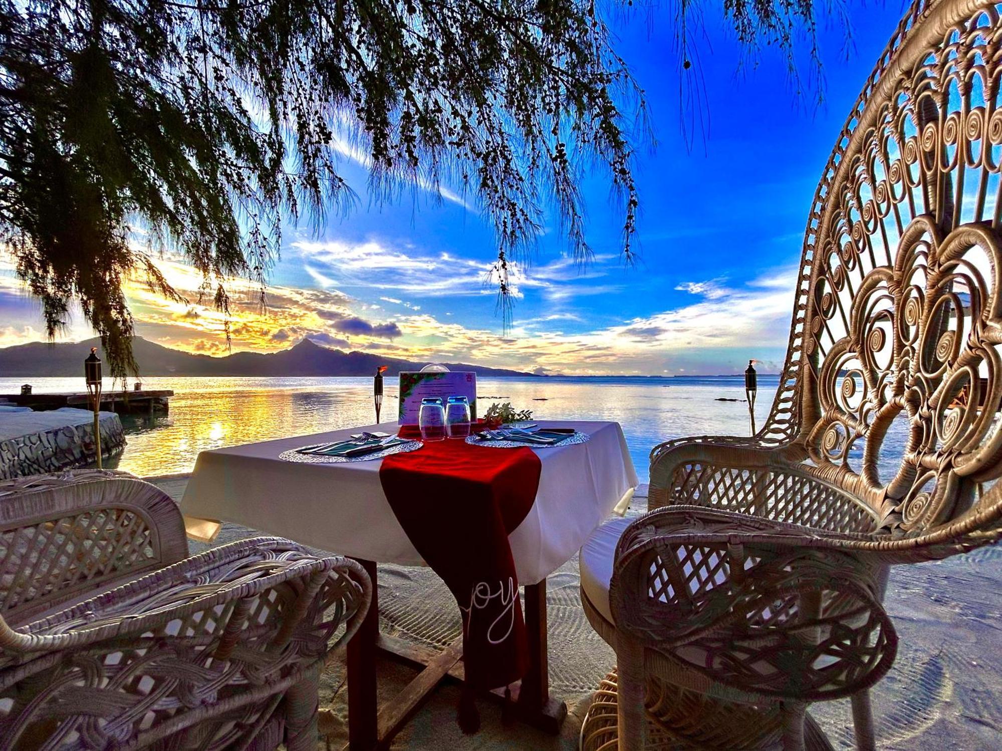 Eden Private Island Tahaa Hotel Patio  Exterior photo