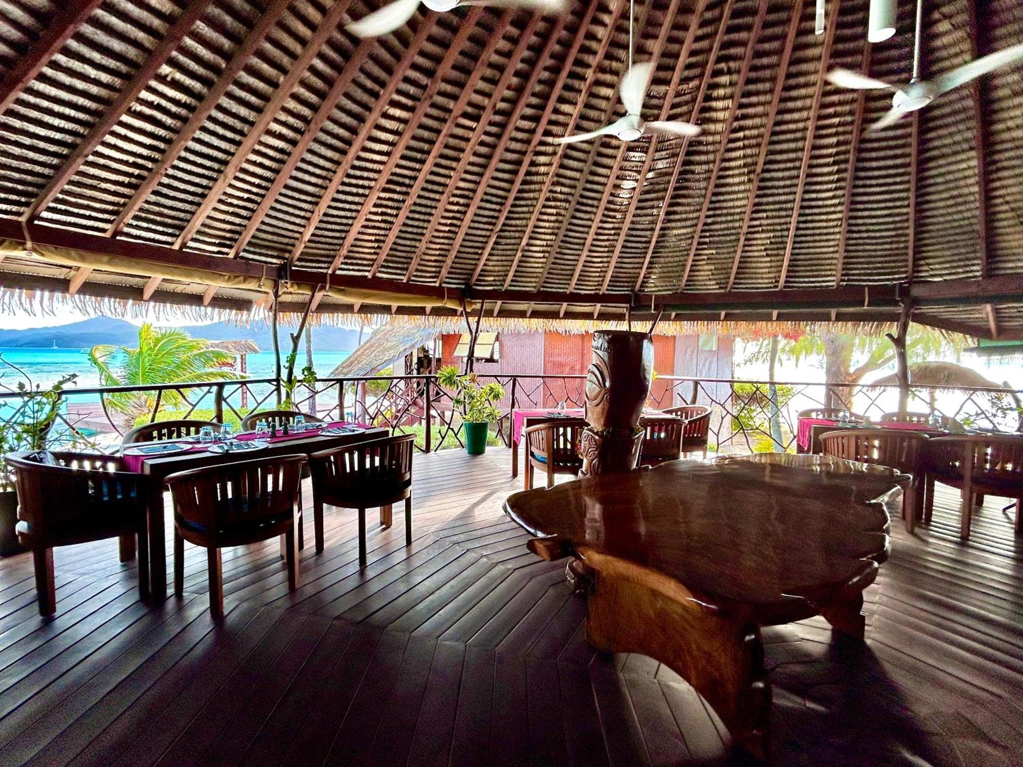 Eden Private Island Tahaa Hotel Patio  Exterior photo